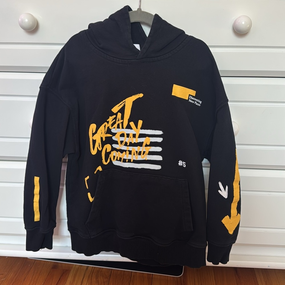 Zara Hoody (8/9)